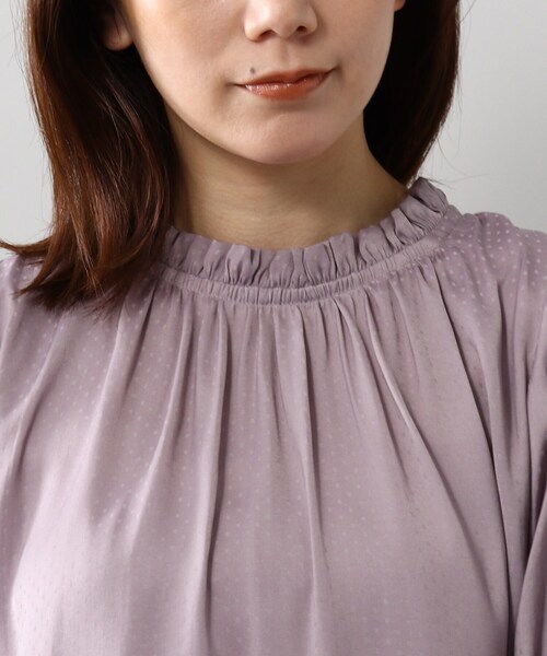 SOUP（スープ）の「◆上品フェミニンサテンドビーブラウス（シャツ/ブラウス・レディース・ライトグレー/ネイビー/ライトパープル・11/15 /13/09）」の7枚目の写真