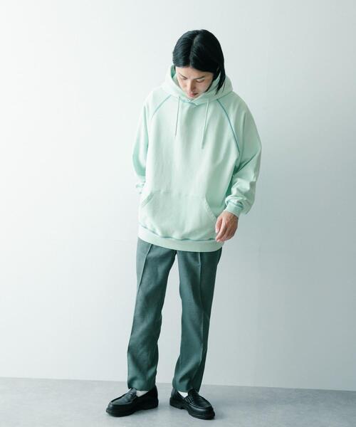 ITEMS URBANRESEARCH（アイテムズ アーバンリサーチ）の「SCREEN STARS　日焼け加工 カラースウェットパーカー（パーカー・メンズ・ブルー/ナチュラル/ブラック/オレンジ・LARGE/MEDIUM）」の16枚目の写真