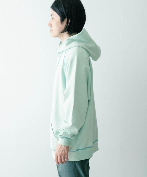 ITEMS URBANRESEARCH（アイテムズ アーバンリサーチ）の「SCREEN STARS　日焼け加工 カラースウェットパーカー（パーカー・メンズ・ブルー/ナチュラル/ブラック/オレンジ・LARGE/MEDIUM）」の21枚目の写真