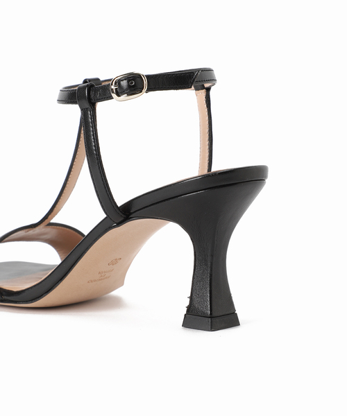 Carmen Salas（カルメンサラス）の「【Carmen Salas/カルメンサラス】 T STRAP HEEL SANDAL：サンダル（サンダル・レディース・ゴールド/ブラック・36/38/37）」の10枚目の写真