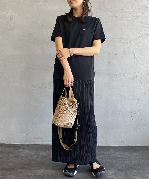 LACOSTE（ラコステ）の「[LACOSTE/ラコステ] ワンポイントロゴ クルーネックポケットTシャツ（Tシャツ/カットソー・レディース・ブラック/グレー/ホワイト/ネイビー・4/5/6/1/2/3）」の17枚目の写真