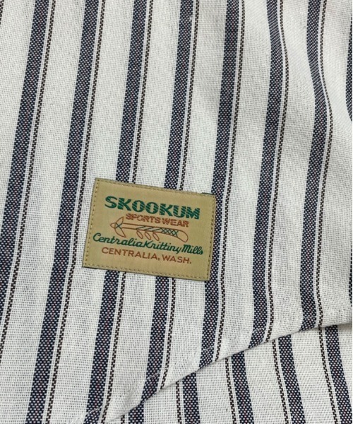 SKOOKUM（スクーカム）の「SKOOKUM×JEサークル刺繍ストライプSSシャツ（シャツ/ブラウス・メンズ・ホワイト/ネイビー/ブルー・M/L）」の10枚目の写真