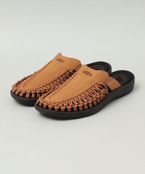 KEEN(キーン)の「KEEN: UNEEK 2 SLIDE MV サンダル(サンダル・メンズ・ブラック/キャメル・10/9/8)」の1枚目の写真