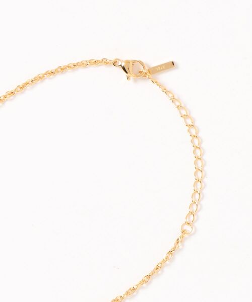 TINA：JOJUN（ティーナジョジュン）の「316L ロゴプレートネックレス TINA：JOJUN（ネックレス・レディース・ゴールド/シルバー・F）」の4枚目の写真