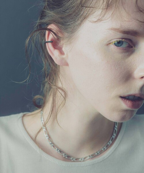 and cloud（アンドクラウド）の「Pearl 2way Square Earring / Single（イヤリング・レディース・ブラック/シルバー/イエローゴールド・FREE）」の14枚目の写真