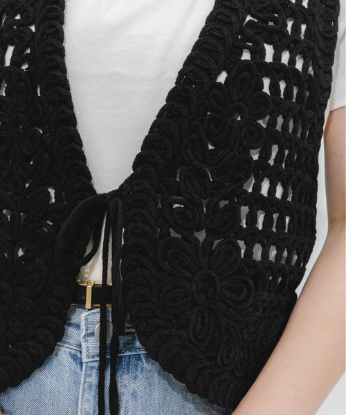 アダムエロペ かぎ編み針黒ベスト アダムエロペ かぎ編み針黒