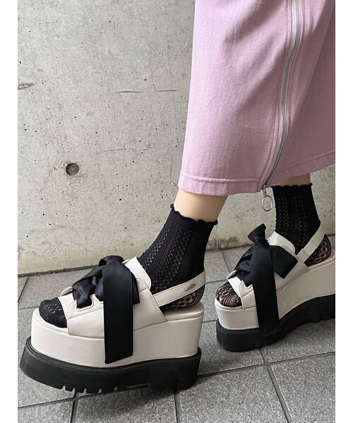 EATME(イートミー)の「BIGリボンプラットフォームサンダル(サンダル・レディース・ブラック/ベージュ・S/M/L)」の12枚目の写真