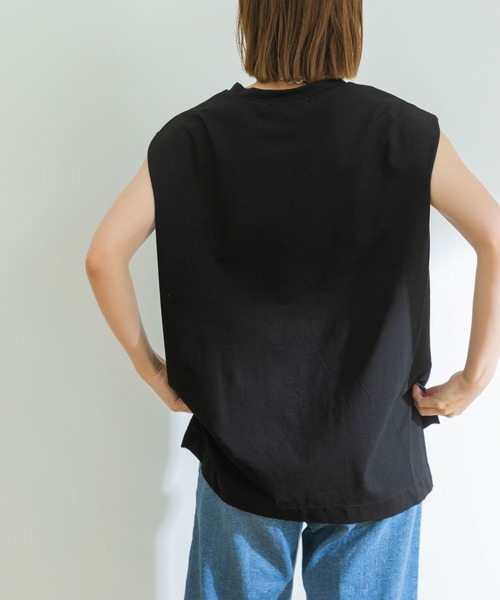 URBAN RESEARCH（アーバンリサーチ）の「ノースリーブチュニックカットソー（Tシャツ/カットソー・レディース・ブラック/オフホワイト/ミント/ベージュ系その他・FREE）」の19枚目の写真