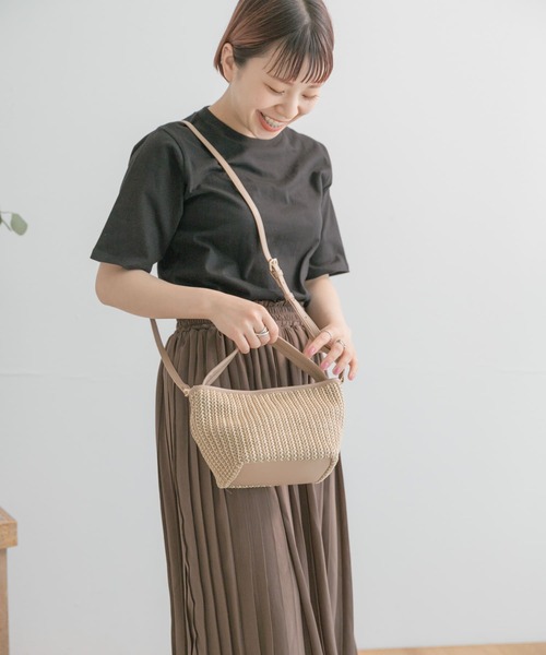 ITEMS URBANRESEARCH（アイテムズ アーバンリサーチ）の「ザツザイミニショルダー（ショルダーバッグ・レディース・ブラウン/ベージュ/ブラック・-）」の6枚目の写真
