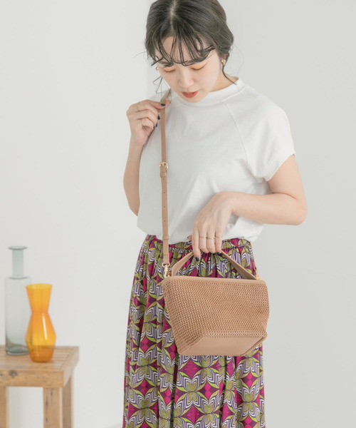 ITEMS URBANRESEARCH（アイテムズ アーバンリサーチ）の「ザツザイミニショルダー（ショルダーバッグ・レディース・ブラウン/ベージュ/ブラック・-）」の11枚目の写真