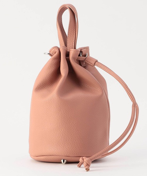 NICOLE white（ニコルホワイト）の「フェイクレザー2WAY仕様 巾着ショルダーバッグ（ショルダーバッグ・レディース・ブラック/アイボリー/ピンク・FREE）」の12枚目の写真