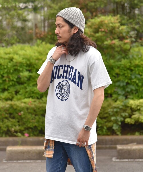 Russell Athletic(ラッセルアスレティック)の「【SHIPS別注】RUSSELL ATHLETIC: カレッジ プリント Tシャツ(Tシャツ/カットソー・メンズ・ホワイト/ネイビー/グレー/オフホワイト・SMALL/MEDIUM/LARGE)」の18枚目の写真