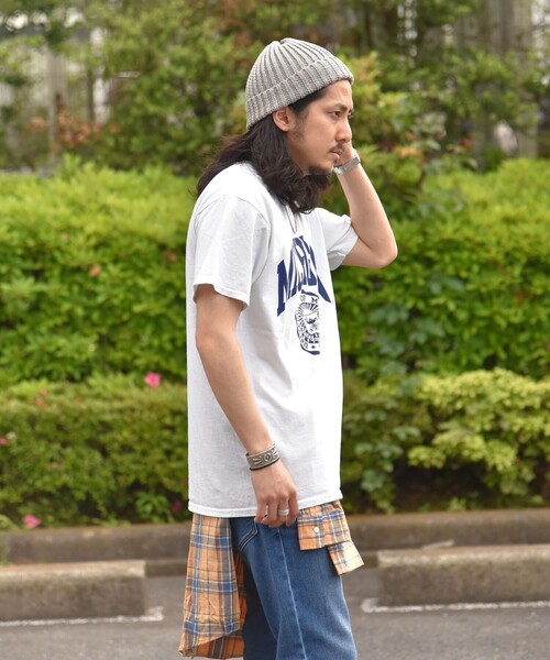 Russell Athletic(ラッセルアスレティック)の「【SHIPS別注】RUSSELL ATHLETIC: カレッジ プリント Tシャツ(Tシャツ/カットソー・メンズ・ホワイト/ネイビー/グレー/オフホワイト・SMALL/MEDIUM/LARGE)」の21枚目の写真