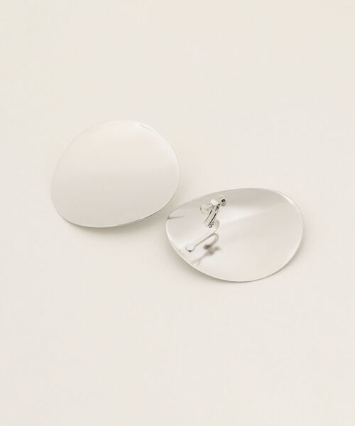 Ray BEAMS(レイビームス)の「Ray BEAMS / ビッグ サークル プレート イヤリング(イヤリング・レディース・シルバー/ゴールド・ONE SIZE)」の11枚目の写真