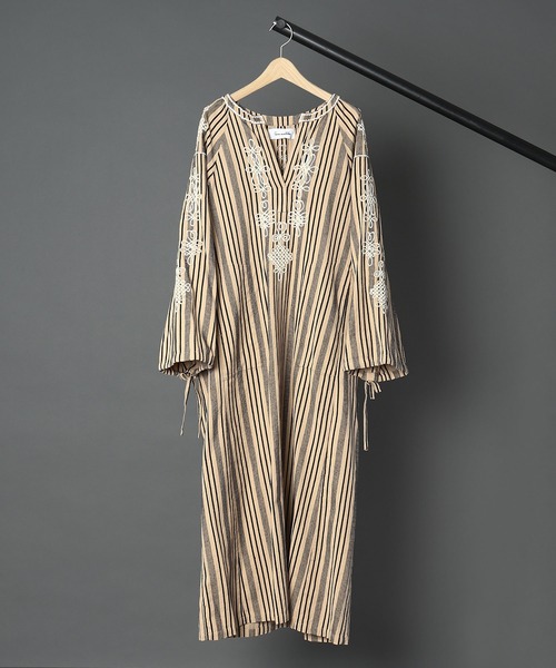 sara mallika（サラ マリカ）の「【 sara mallika/ サラマリカ 】 COTTON CORD EMB DRESS / コットンコードエンブロイダリードレス（ワンピース・レディース・ストライプ・FREE）」の3枚目の写真