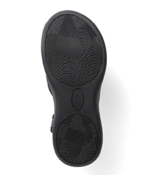 Live in comfort（リブインコンフォート）の「リブ　イン　コンフォート　甲を覆って安心の　タウンユースできる大人スポーティーサンダル〈ブラック〉（サンダル・レディース・ブラック・3）」の5枚目の写真