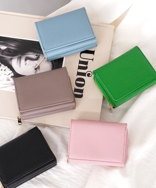 IAMUSE（アイアミューズ）の「リアルレザーミニウォレット R0231【IAMUSE】（財布・レディース・グリーン/スモークピンク/ブラック/ブルーグレー/グレイッシュベージュ・FREE）」の6枚目の写真