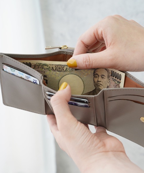 IAMUSE（アイアミューズ）の「リアルレザーミニウォレット R0231【IAMUSE】（財布・レディース・グリーン/スモークピンク/ブラック/ブルーグレー/グレイッシュベージュ・FREE）」の15枚目の写真