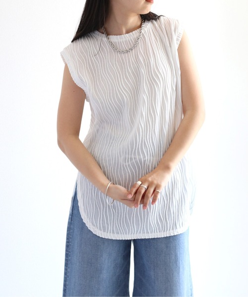 cepo(セポ)の「ウエーブタックシアーノースリーブTee(Tシャツ/カットソー・レディース・ブラック/オフホワイト・M)」の9枚目の写真