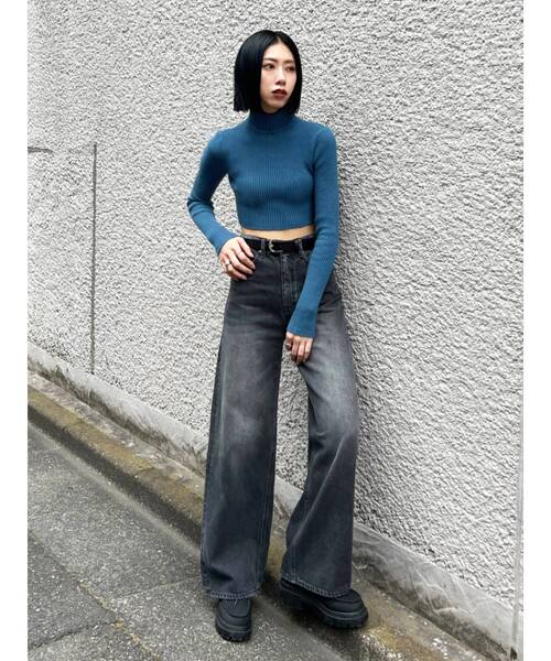 EMODA（エモダ）の「ハイネッククロップニット（ニット/セーター・レディース・ホワイト/ブラック/レッド/ブルー・FREE）」の18枚目の写真