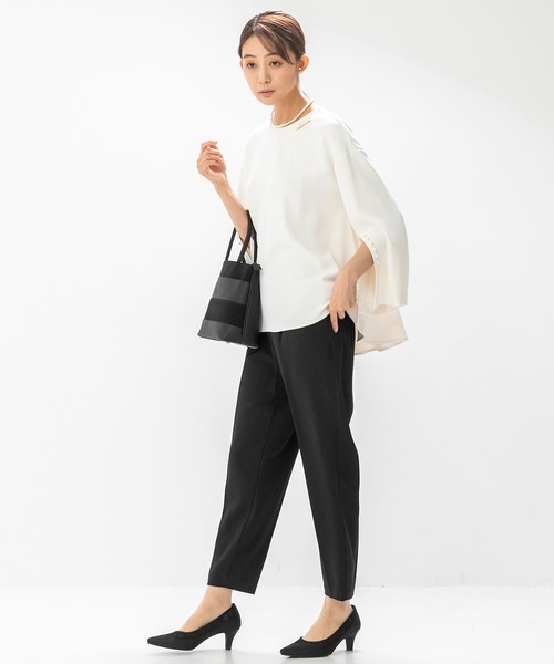 form forma(フォルムフォルマ)の「≪着回し力抜群♪≫ブラウス×パンツ セットアップ(セットアップ・レディース・ネイビー/ホワイト×ブラック・9号)」の5枚目の写真