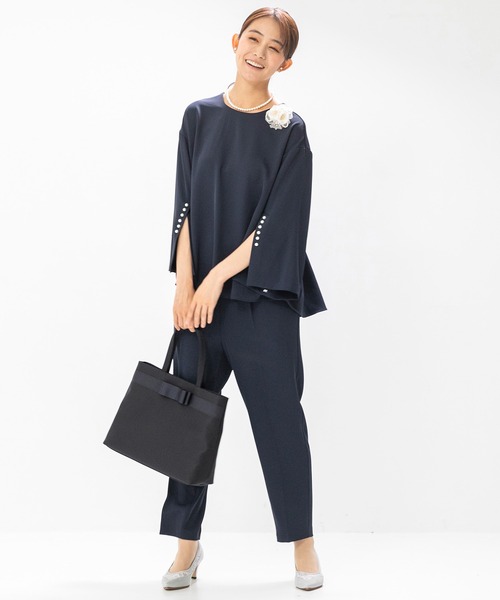 form forma(フォルムフォルマ)の「≪着回し力抜群♪≫ブラウス×パンツ セットアップ(セットアップ・レディース・ネイビー/ホワイト×ブラック・9号)」の14枚目の写真