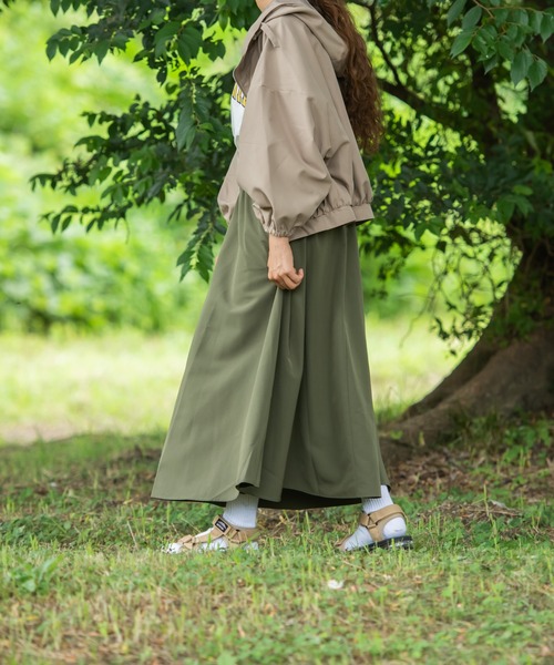 OUTDOOR PRODUCTS APPAREL(アウトドアプロダクツアパレル)の「リップストップフレアスカート(スカート・レディース・ブラック/カーキ/ベージュ・MEDIUM)」の15枚目の写真