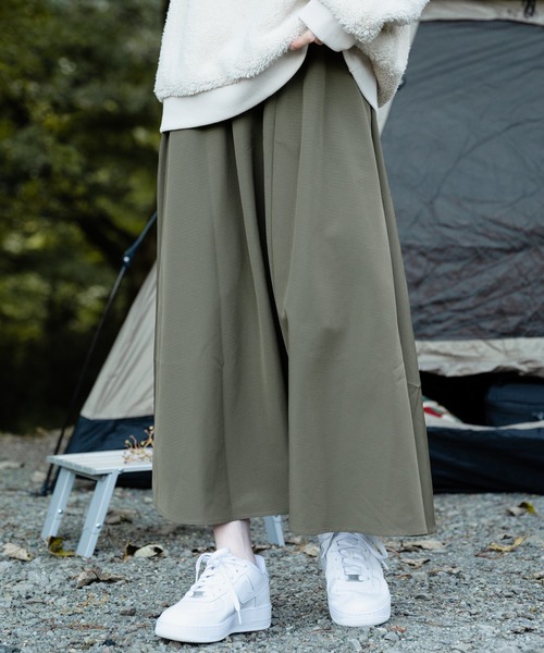 OUTDOOR PRODUCTS APPAREL(アウトドアプロダクツアパレル)の「リップストップフレアスカート(スカート・レディース・ブラック/カーキ/ベージュ・MEDIUM)」の21枚目の写真