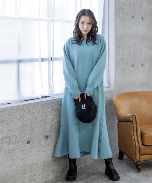 clear（クリア）の「ボトムフレアロングニットワンピース ≪2022AW新作≫（ワンピース・レディース・グリーン系その他/アイボリー/ブラック・F）」の19枚目の写真