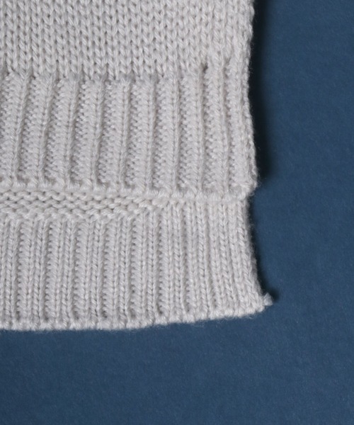 ANPAS（アンパス）の「Side Velt Wide Silhouette V-neck Knit Pullover/サイドベルト ワイドシルエット Vネック ニットプルオーバー セーター（ニット/セーター・メンズ・ブラック/オフホワイト/グリーン/グレイッシュブルー・M/L）」の16枚目の写真