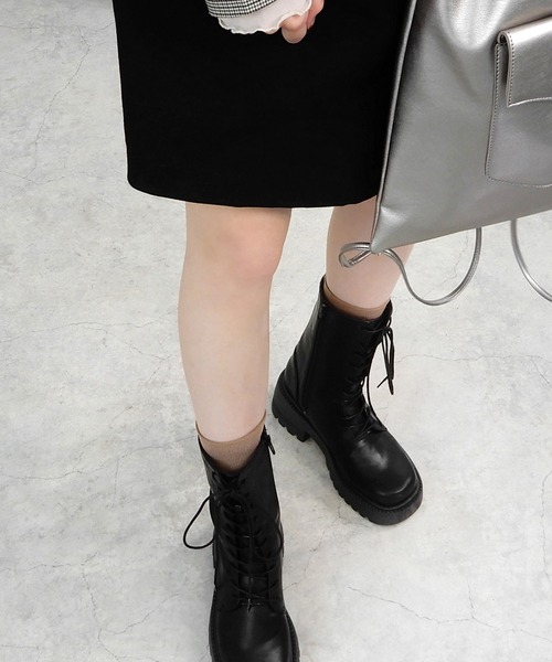 minia(ミニア)の「カラークルーソックス(ソックス/靴下・レディース・ブラック/グレー/ホワイト/コーラルピンク/ベージュ/ミント/ブルー/パープル/オレンジ/ライム・FREE)」の17枚目の写真