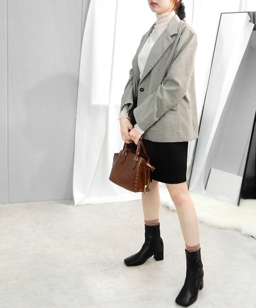 minia(ミニア)の「カラークルーソックス(ソックス/靴下・レディース・ブラック/グレー/ホワイト/コーラルピンク/ベージュ/ミント/ブルー/パープル/オレンジ/ライム・FREE)」の15枚目の写真