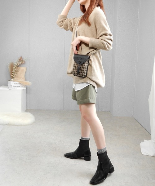 minia(ミニア)の「カラークルーソックス(ソックス/靴下・レディース・ブラック/グレー/ホワイト/コーラルピンク/ベージュ/ミント/ブルー/パープル/オレンジ/ライム・FREE)」の19枚目の写真