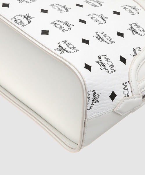 MCM（エムシーエム）の「Tracy トート - ヴィセトス レザーミックス（ハンドバッグ・レディース・ホワイト・LARGE）」の6枚目の写真