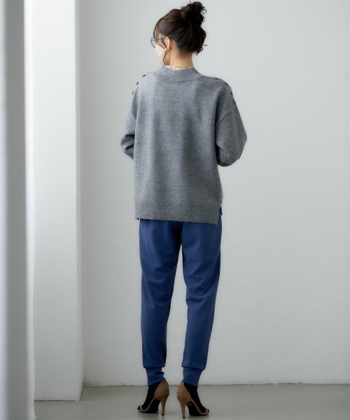 miclat(ミクラ)の「大きいサイズ 袖ボリュームリングヤーンニット miclat(ニット/セーター・レディース・グレー系/ブラウン系・L/LL/3L/4L)」の22枚目の写真
