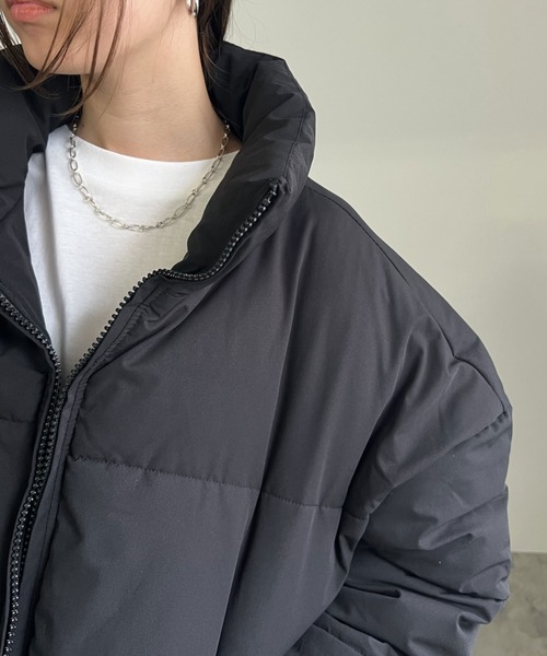 cona（コナ）の「【ZOZO限定】ボリュームショートダウン（ダウンジャケット/コート・レディース・ブラック/ブラウン/ベージュ・FREE）」の14枚目の写真