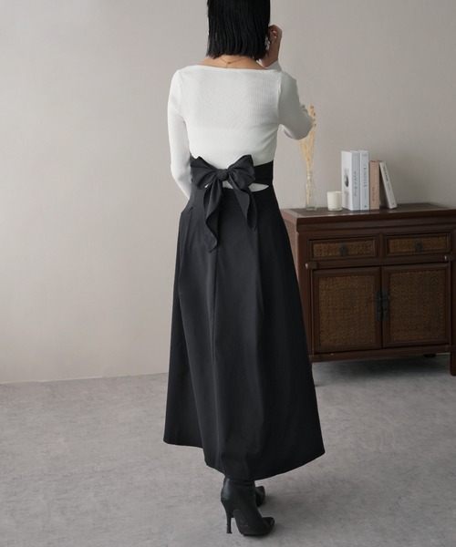 IAMUSE（アイアミューズ）の「【バックリボンが秋コーデのワンポイント♪】ウエストバックリボンハイウエストＡラインロングスカート S0272【IAMUSE】（スカート・レディース・ブラック/モカ・S/M/L）」の6枚目の写真