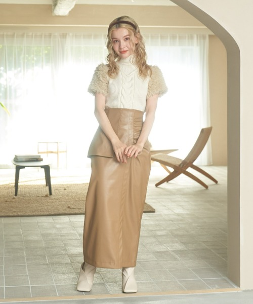 pomiii（ポミー）の「ペプラムレザースカート（スカート・レディース・アイボリー/ベージュ・MEDIUM/LARGE）」の20枚目の写真