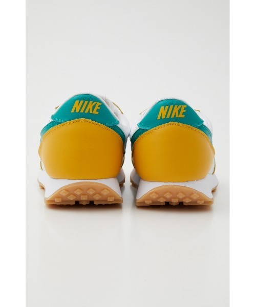NIKE SPORTSWEAR(ナイキスポーツウェアー)の「ウィメンズ デイブレイク(スニーカー・レディース・ホワイト系その他・23cm/24.5cm/23.5cm/24cm/25cm)」の6枚目の写真