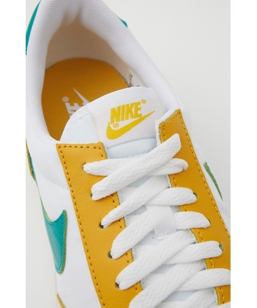 NIKE SPORTSWEAR(ナイキスポーツウェアー)の「ウィメンズ デイブレイク(スニーカー・レディース・ホワイト系その他・23cm/24.5cm/23.5cm/24cm/25cm)」の10枚目の写真