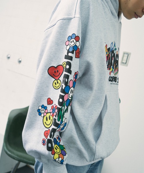 Paragraph（パラグラフ）の「Paragraph/パラグラフ FLOWER LOGO HOODIE