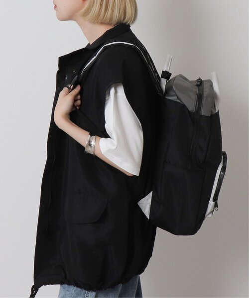 DOUBLE NAME（ダブルネーム）の「配色スクエアリュック（バックパック/リュック・レディース・ブラック/グリーン・FREE）」の7枚目の写真