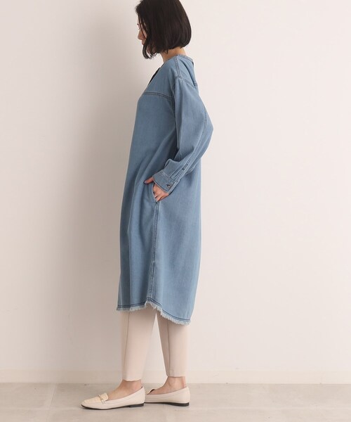 SHOO・LA・RUE（シューラルー）の「◆【羽織としても活躍してくれる】デニムシャツ ロングワンピース（ワンピース・レディース・ライトブルー/ネイビー・02/03/04）」の4枚目の写真
