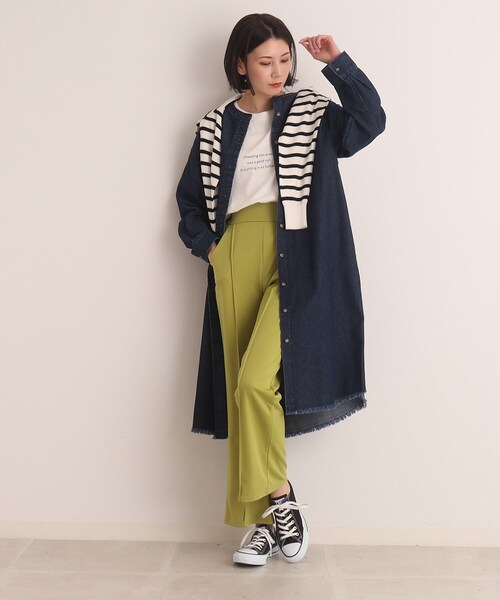 SHOO・LA・RUE（シューラルー）の「◆【羽織としても活躍してくれる】デニムシャツ ロングワンピース（ワンピース・レディース・ライトブルー/ネイビー・02/03/04）」の14枚目の写真