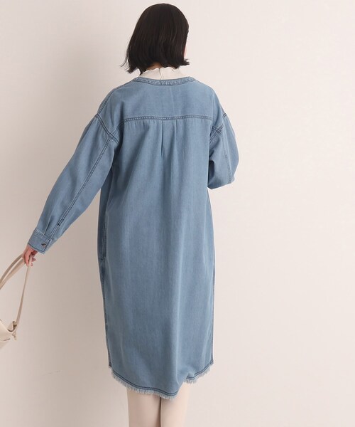 SHOO・LA・RUE（シューラルー）の「◆【羽織としても活躍してくれる】デニムシャツ ロングワンピース（ワンピース・レディース・ライトブルー/ネイビー・02/03/04）」の19枚目の写真