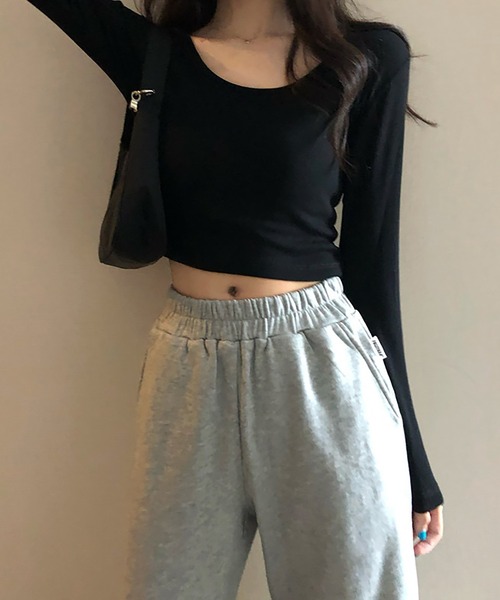 NinaetLina（ニナエリナ）の「クロップド丈長袖カットソー（Tシャツ/カットソー・レディース・エメラルド/ブラック/ブルー/グレー/ホワイト・M/L/XL）」の10枚目の写真