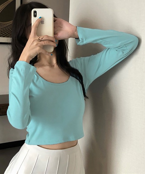 NinaetLina（ニナエリナ）の「クロップド丈長袖カットソー（Tシャツ/カットソー・レディース・エメラルド/ブラック/ブルー/グレー/ホワイト・M/L/XL）」の6枚目の写真