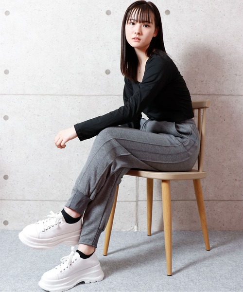 NinaetLina（ニナエリナ）の「クロップド丈長袖カットソー（Tシャツ/カットソー・レディース・エメラルド/ブラック/ブルー/グレー/ホワイト・M/L/XL）」の18枚目の写真