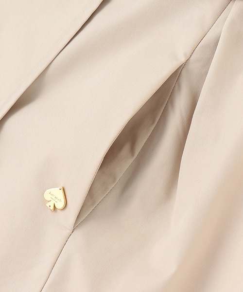 kate spade new york kids（ケイトスペードニューヨーク）の「ガールズ トレンチコート（トレンチコート・キッズ・ベージュ・160cm/140cm/150cm）」の5枚目の写真