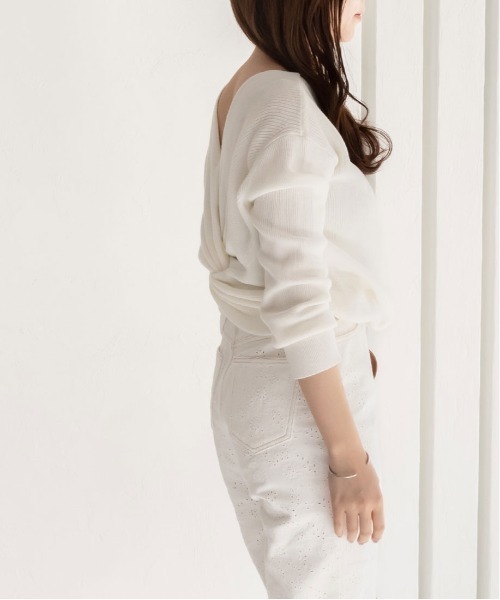 RANDA（ランダ）の「バックノットデザインカーデ（カーディガン/ボレロ・レディース・ホワイト/ベージュ/グレー・FREE）」の17枚目の写真